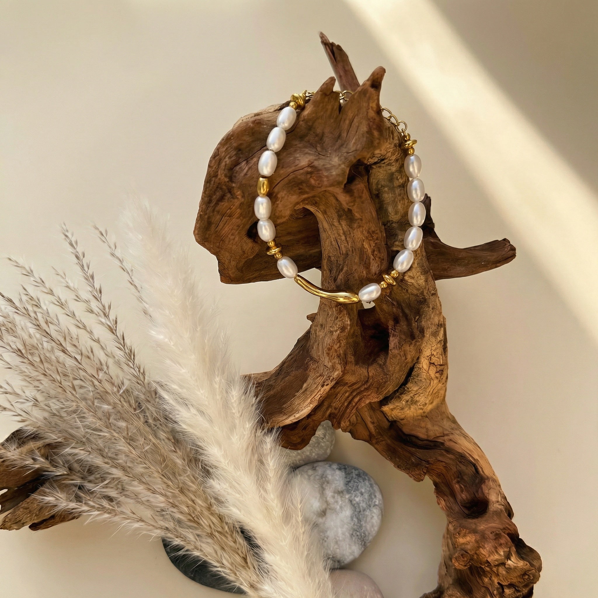 Nacre Bracelet